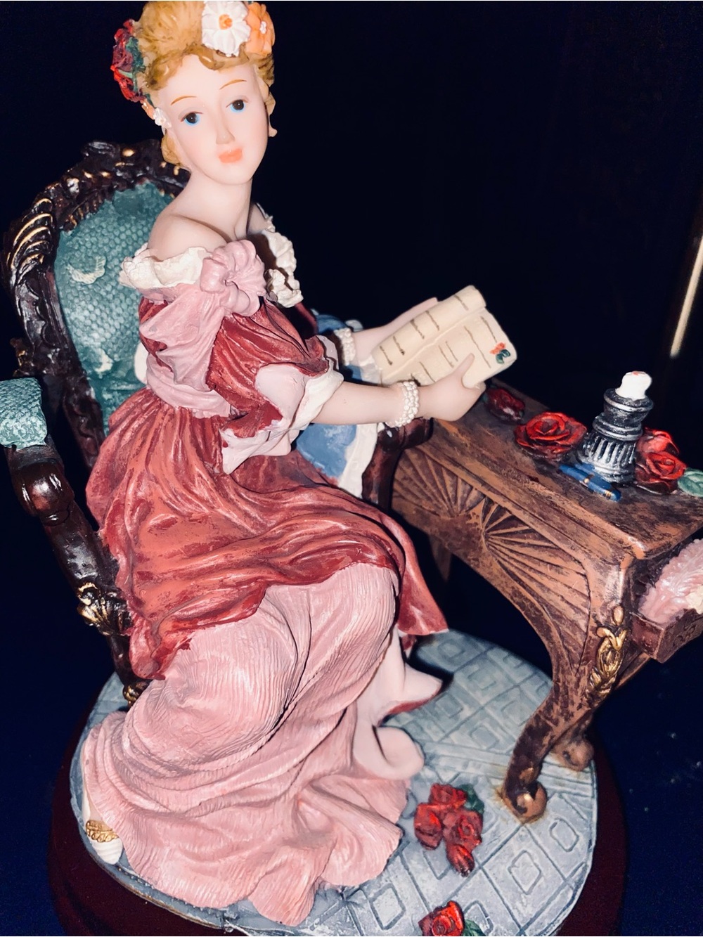 2 Vintage Montefiori Collection Figurines - Picture 3 of 8